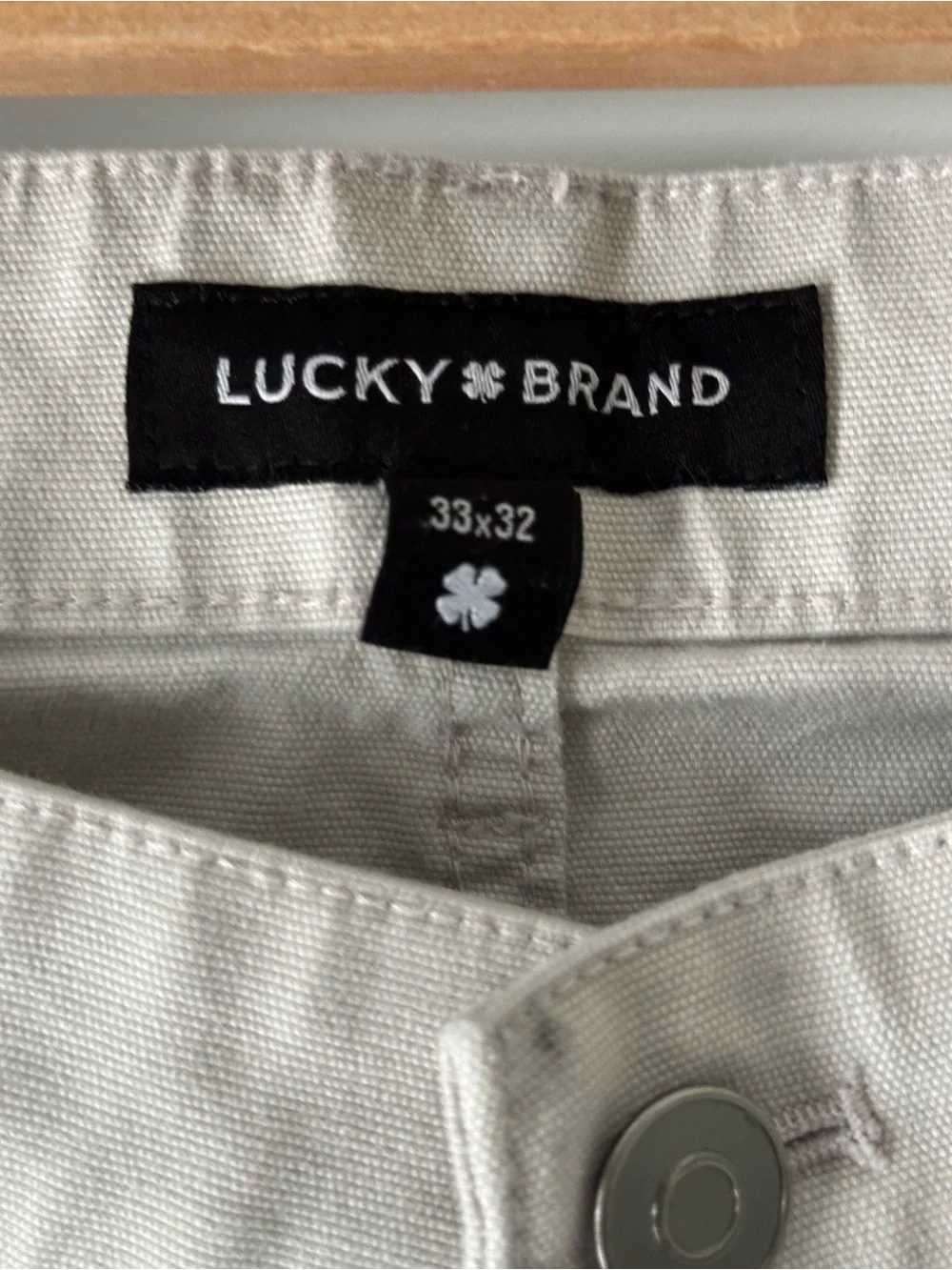 Lucky Brand Men’s Straight Jeans in Light Beige